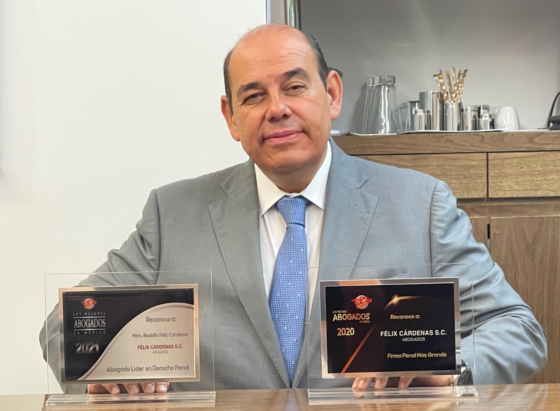 Reconocimiento al Mtro. Rodolfo Félix Cárdenas como el Abogado Líder en Derecho Penal en 2021 Reconocimiento al Mtro. Rodolfo Félix Cárdenas como el Abogado Líder en Derecho Penal en 2021